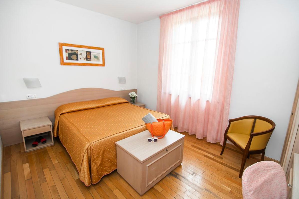 Hotel La Colonna Siena Eksteriør billede